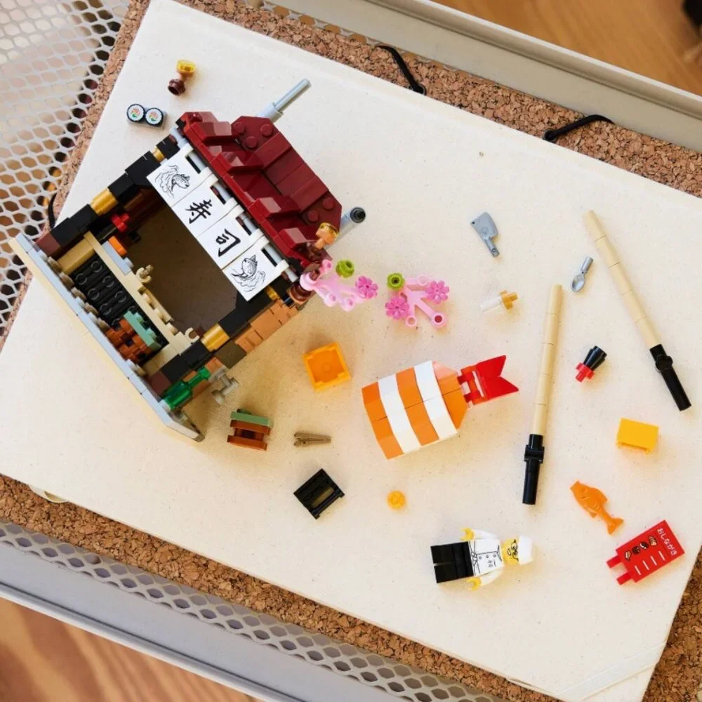 LEGO 40906 Restaurants of the World: Japan Brand NIB New in Hand - Picture 11 of 13